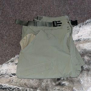 Free Soldier Green Hiking Pants (Olive 34W/30L)
